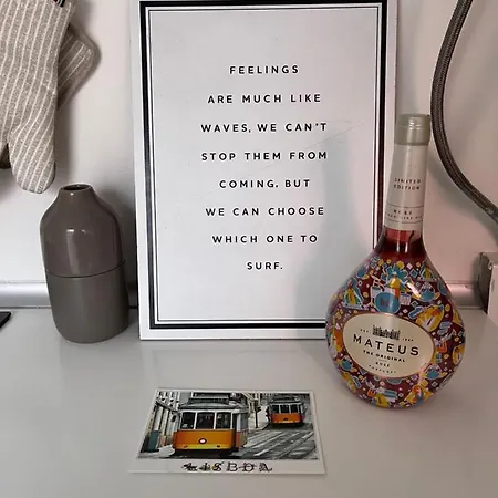 Perfect Mouraria Апартаменты *